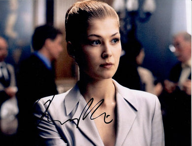 Rosamund Pike