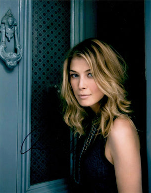 Rosamund Pike 2