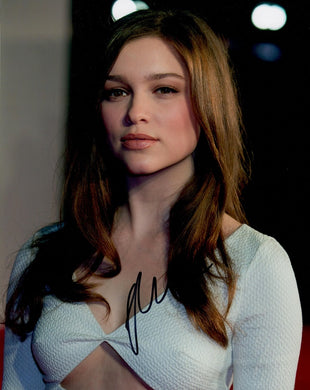 Sophie Cookson 4