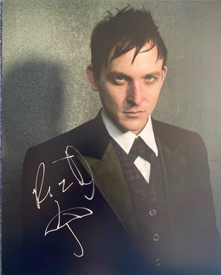 Robin Lord Taylor